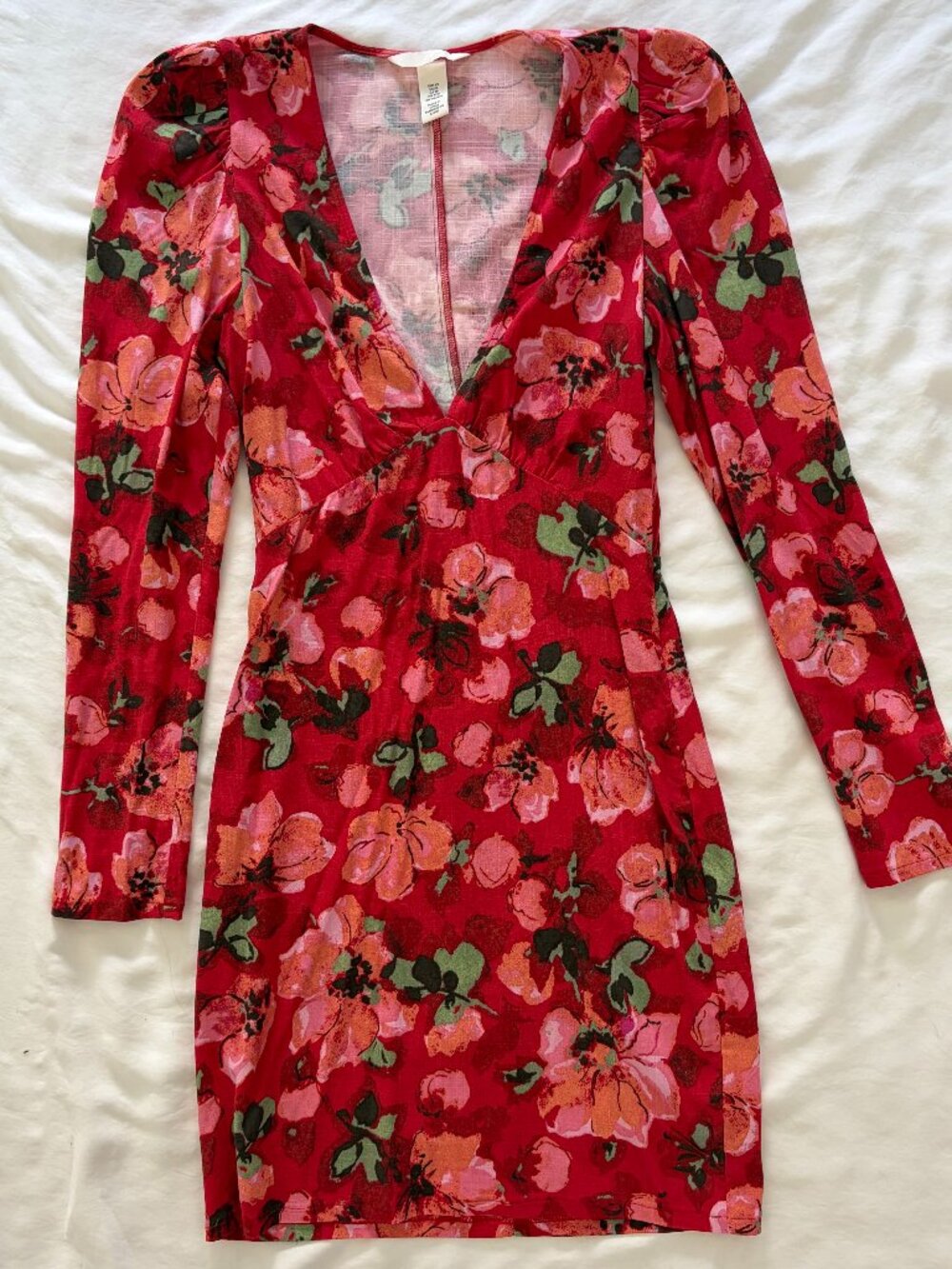 NWOT H&M Mini Red Floral Long Sleeve V Neck Mini Dress Size XS